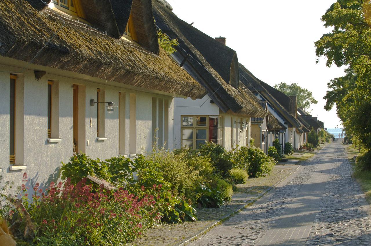 Ferienwohnungen Im Fischerdorf Und Neu Reddevitz Buitenkant foto